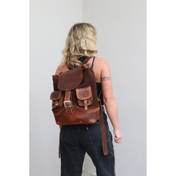 1990's Vintage Mexican Tooled Leather Suede Backpack Folk Artisan Embossed Bag - Picture 10 of 12